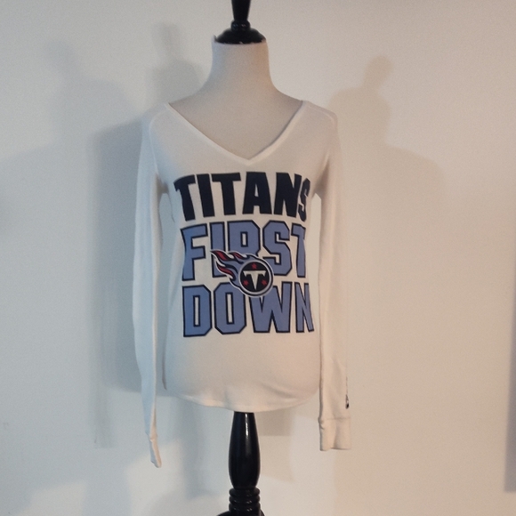 Victoria's secret Pink Tennessee Titans thermal long sleeve size small NFL shirt - Picture 1 of 9